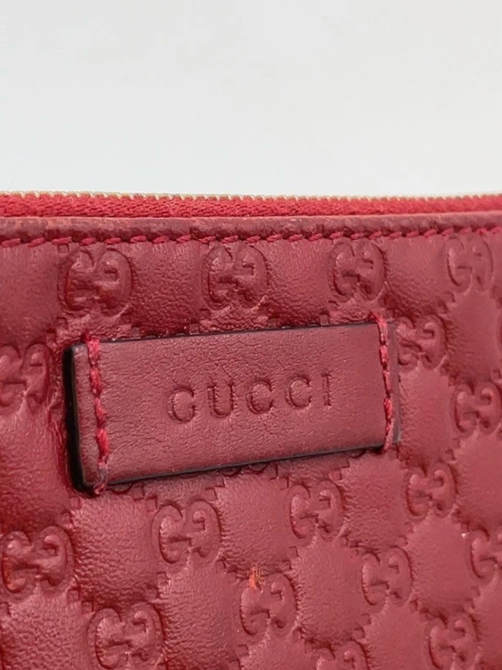 Auth Gucci Micro Guccissima
Leather Red Coin Case - Picture 10 of 12
